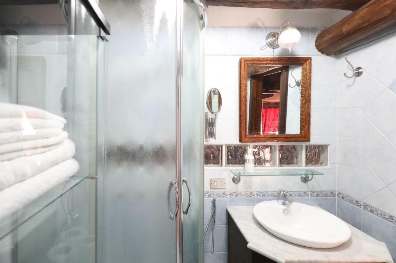 Les Jeux Sont Faits Appartement Napels Buitenkant foto